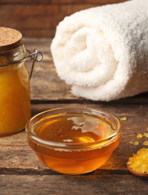 Body,Scrub,And,Honey,On,Wooden,Table